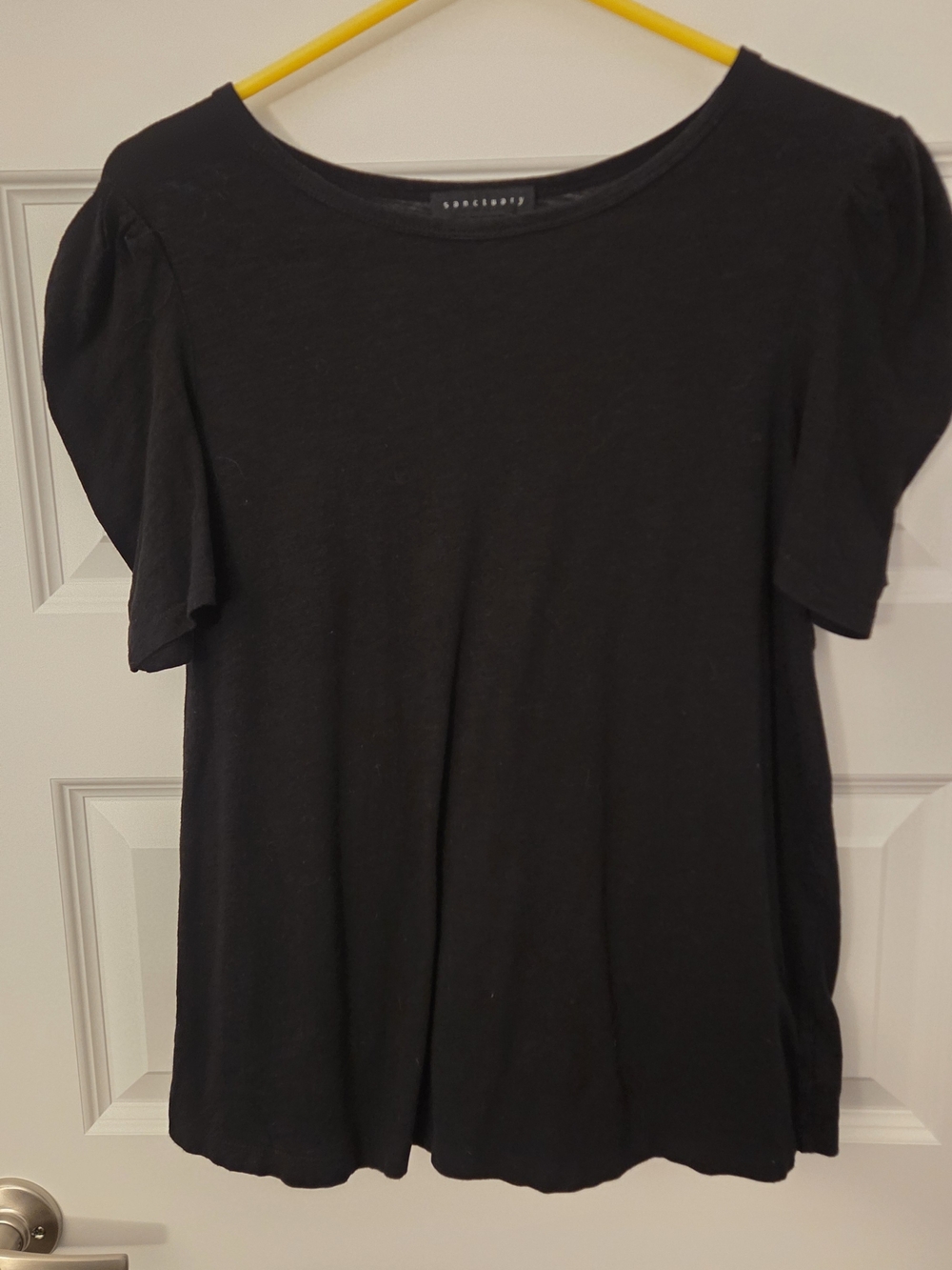 Sanctuary Black Puff Sleeve Short Sleeve Tee